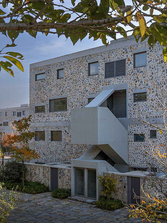 StandardarchitectureRizhaoStacked-CourtyardHousing2510018_sn58366.jpg StandardarchitectureRizhaoStacked-CourtyardHousing2510018.jpg